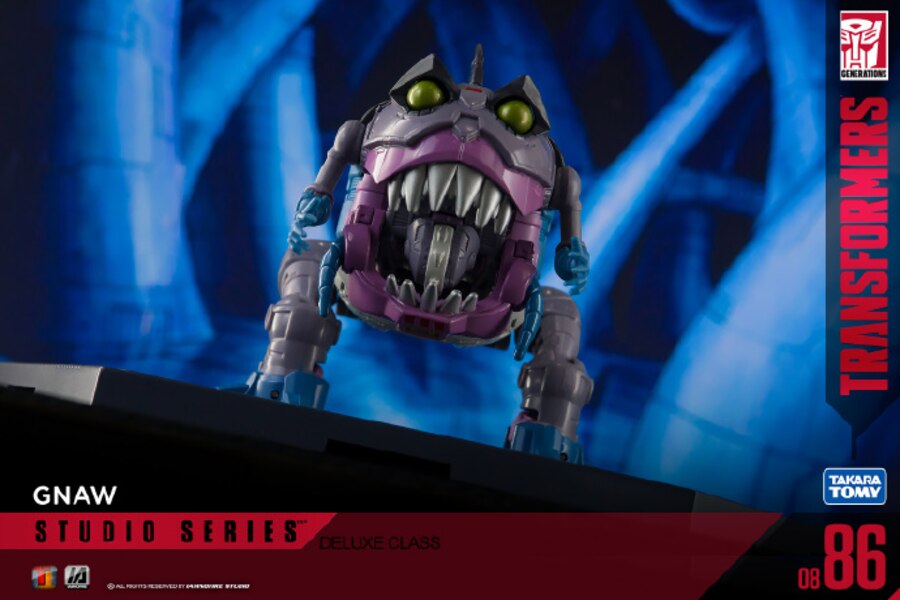 Studio Series 86 08 Gnaw Toy Photography Image Gallery By IAMNOFIRE  (1 of 9)